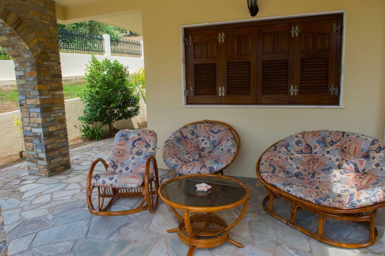 Villa Anna Nea Skioni Exterior photo