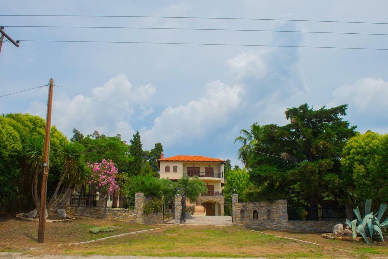 Villa Anna Nea Skioni Exterior photo